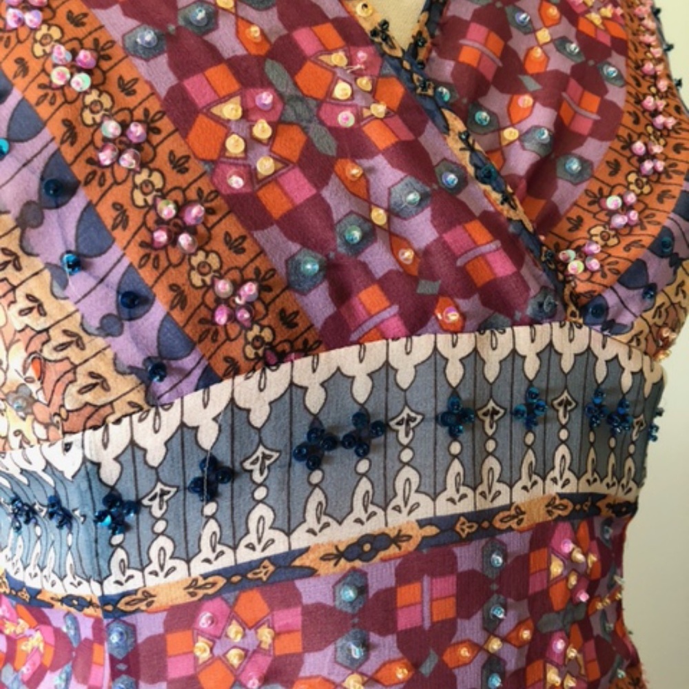 Sleeveless cocktail dress